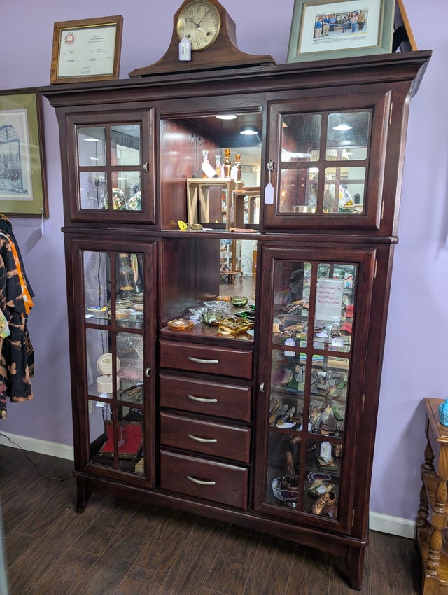Furniture | Maggie Jane's